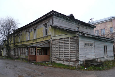 Церковь в Спирово. Ноябрь 2010 г..JPG