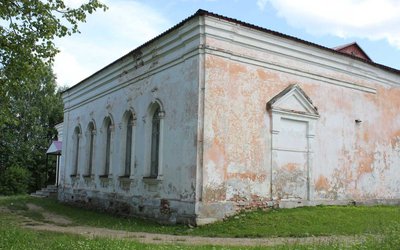 IMG_4132 Ореховно, бывший храм.JPG