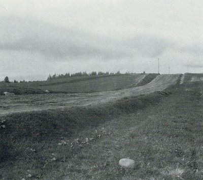 1939 май Юренев дорога в Поддубье.jpg