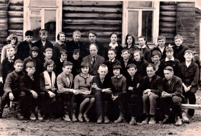 Еремковская школа 1967 год. 7 класс..jpg