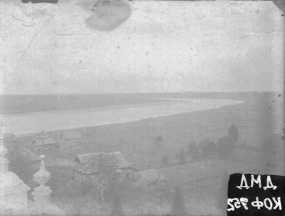 Вид с колокольни на восток (предположительно) 20е годы.jpg